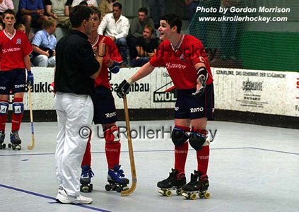 EuroJuniors04EngVGer_as.jpg