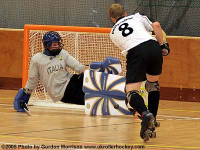 EuroU17-05ItaGer-5842