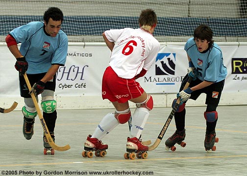 aWorld-U20-05-EngUru-9175