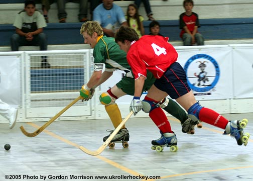 aWorld-U20-05-EngUru-9674