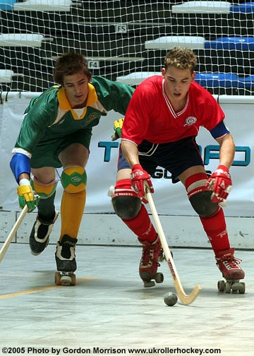 aWorld-U20-05-EngUru-9713