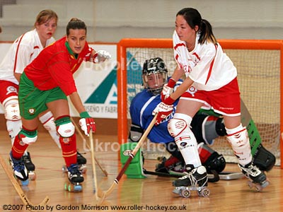 07E_ladiesPorEng8283