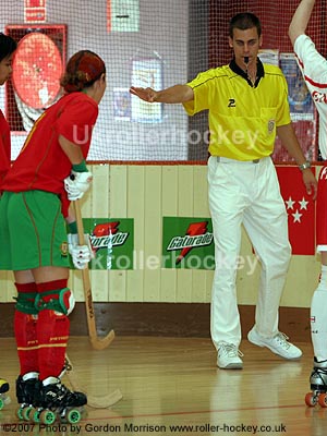 07E_ladiesPorEng8304