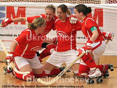 1aWladiesEngSwis2010_1097.jpg