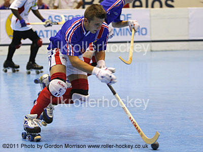 1W_U20_Ang_Fra2011_8384.jpg