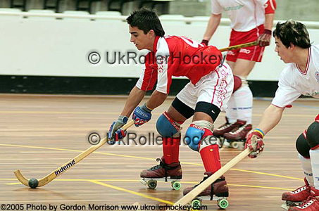 JuniorsGirona05-aq.jpg