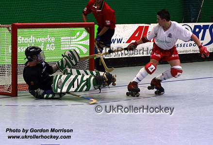 EuroJuniors04_EnglandSpain_an.jpg