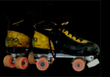 skatesthumbblacksmall.jpg